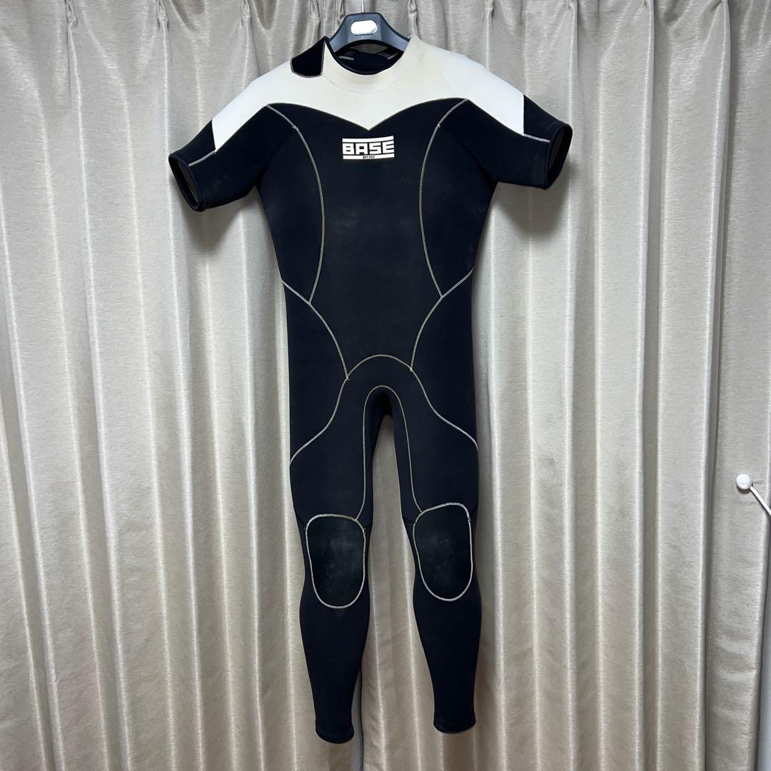 BASE シーガルウェットスーツ 黒/白
