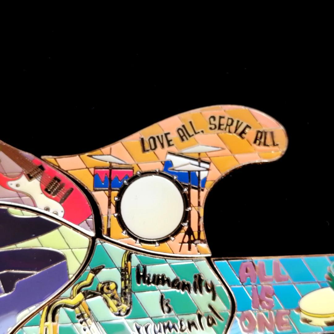 【限定品】ハードロックカフェ 30周年記念 ピンバッジ 14個組 BOX セット