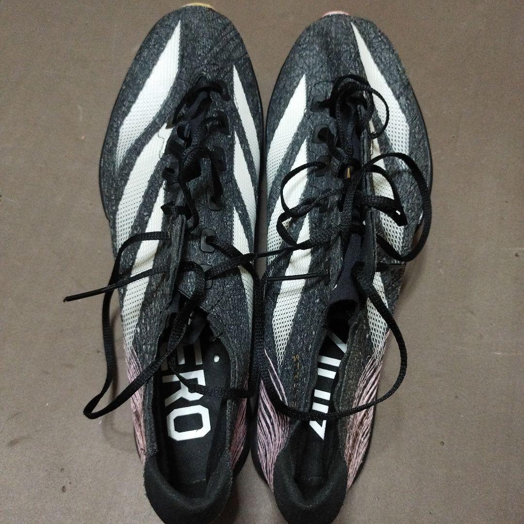 ADIZERO LIGHTSTRIKE PRO スパイクシューズ　28.5センチ