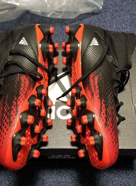 サッカー、スパイク、プレデター、サイズ28.0cm、新品、未使用