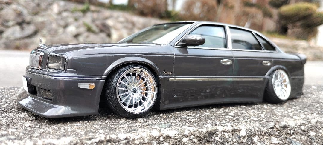 アオシマ プラモデル 1/24 プレジデント 完成品