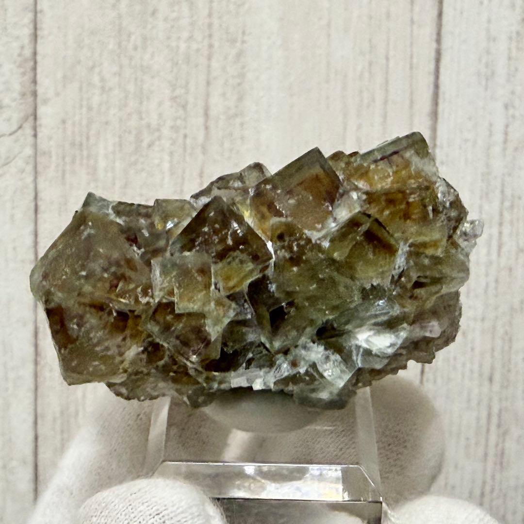 フローライト　蛍石　オコルス　ナミビア　鉱物標本　原石　天然石　ゾーニング