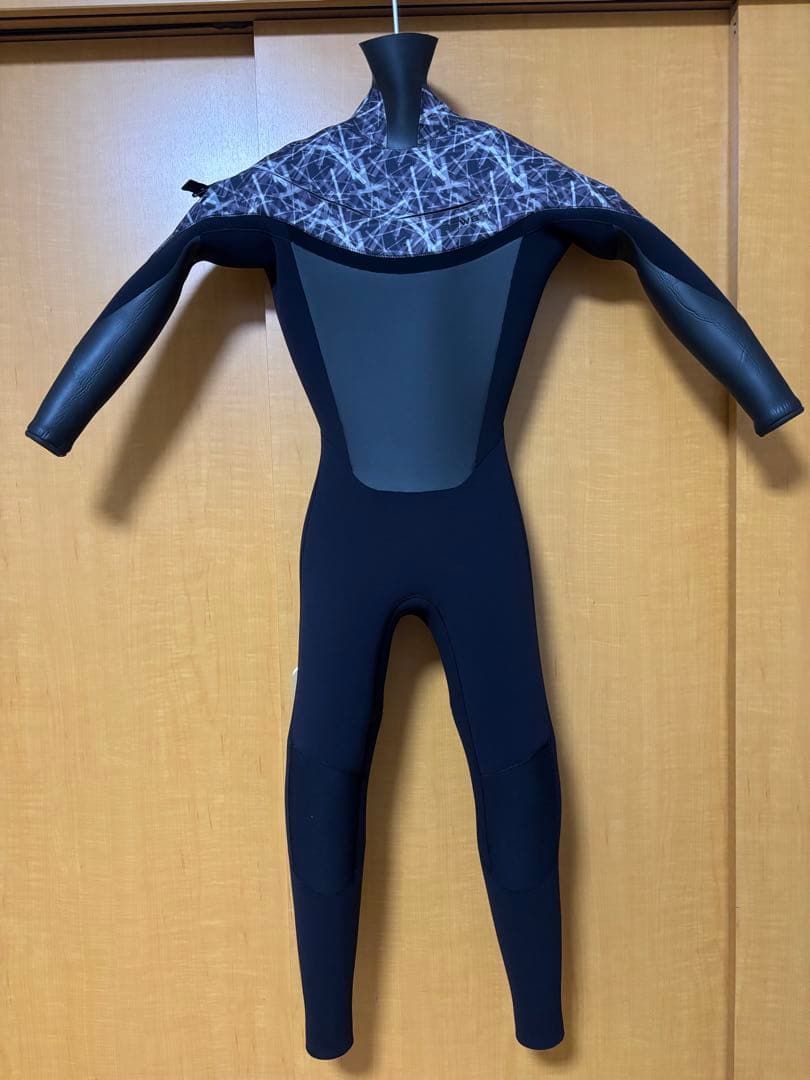 ※タンクBE WETセミドライウェットスーツ