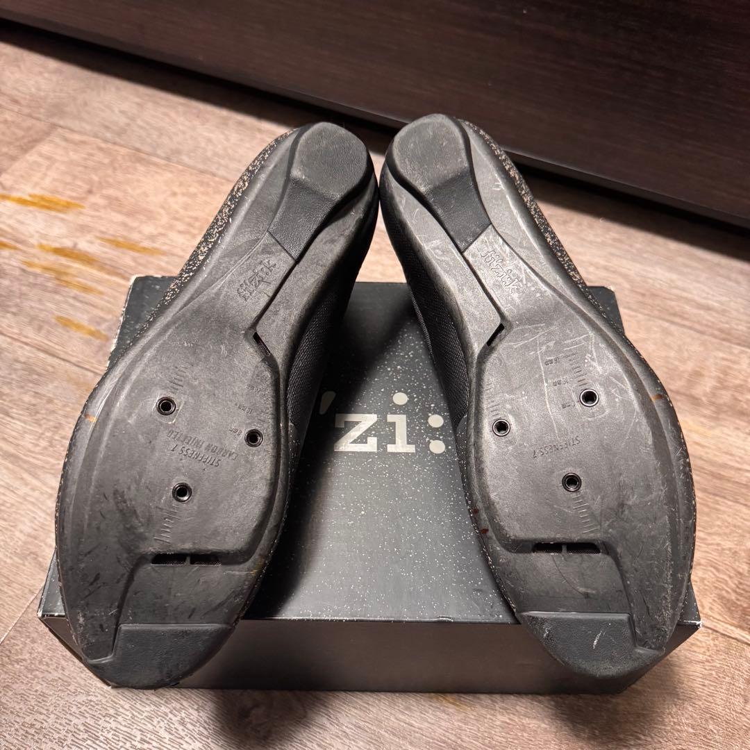 フィジーク　TEMPO OVERCURVE R4 LESCLASSIQUES43