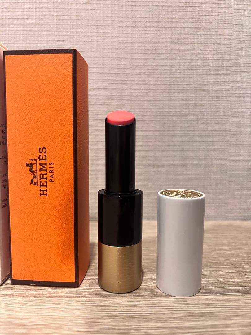 HERMES ルージュ 26 ローズ・ヒマラヤ / ネイル＆キューティクルオイル