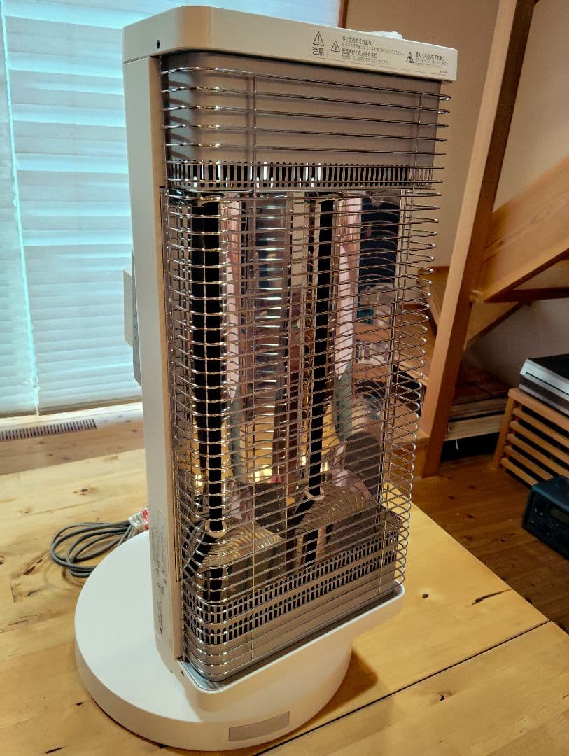 2018年製 DAIKINセラムヒート　ERFT11VS-W