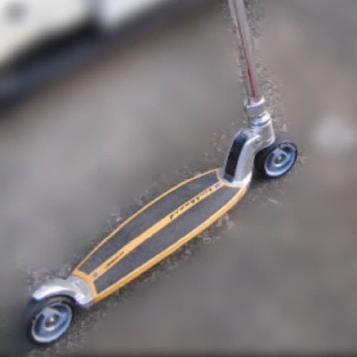 大人向け 本格派 ローラー スケートボード キックボード