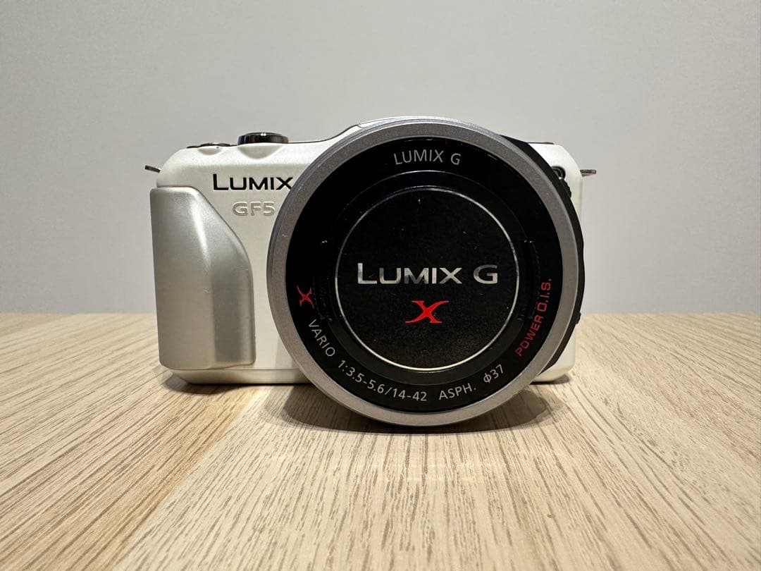 Panasonic LUMIX GF5 ホワイト 14-42mmレンズ付き