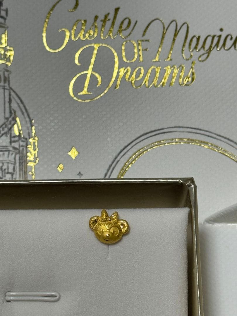 香港ディズニーランド限定純金CHOWTAI FOOKシェリーメイピアス片耳用