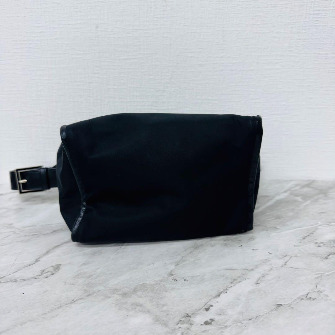 ✨FENDI✨フェンディ✨FF金具✨ナイロン✨ブラック✨ハンドバッグ✨