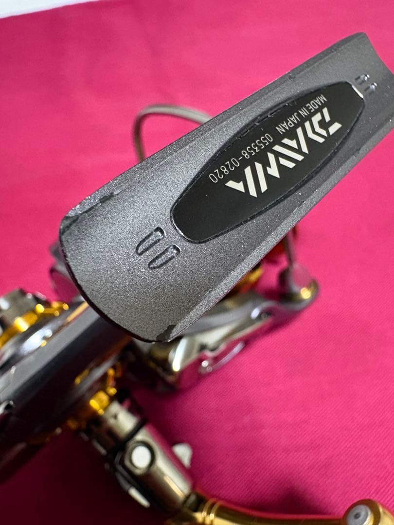 ダイワ トーナメント ISO 3000SH-LBD レバーブレーキ 磯用