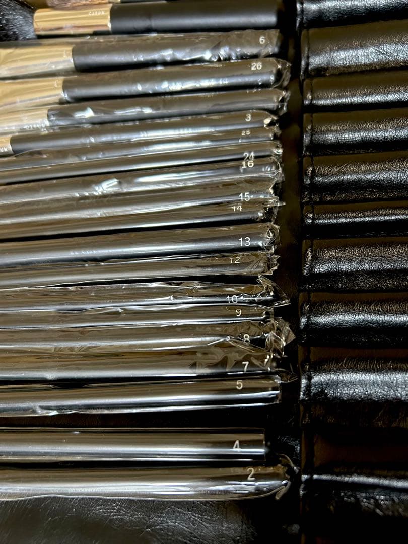 NARSメイクブラシセット ブラックポーチ付き