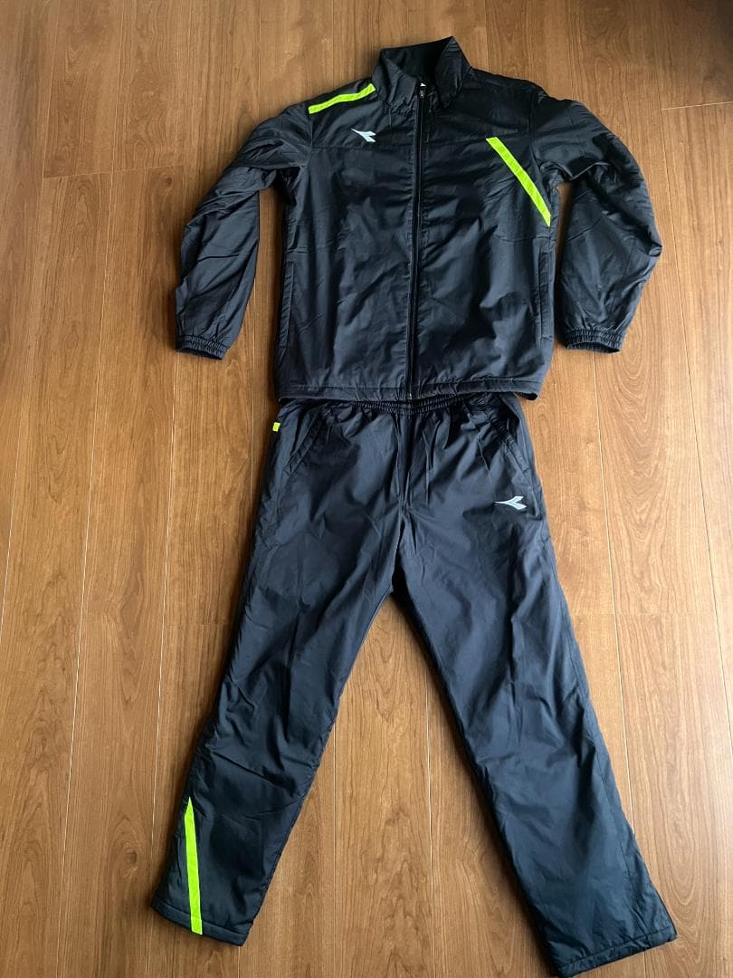 ウォームアップスーツ　上下