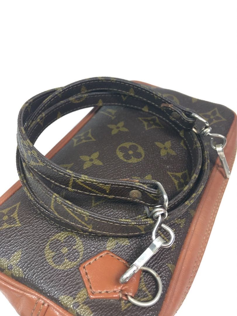 ルイヴィトン　モノグラム　ショルダーバッグ