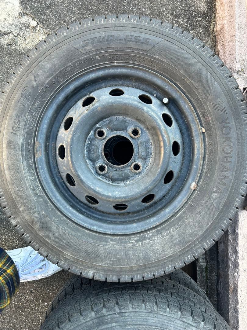 軽バン　軽自動車　12インチ スタッドレスタイヤ ホイールセット