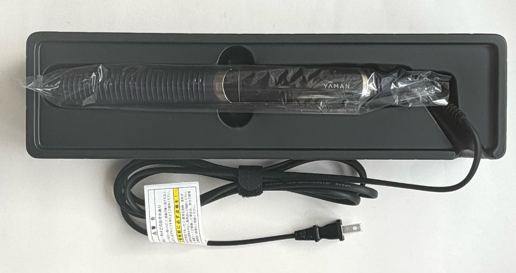 【新品】ヤーマン　スムースアイロンフォトイオン YJHB0L　ネイビー