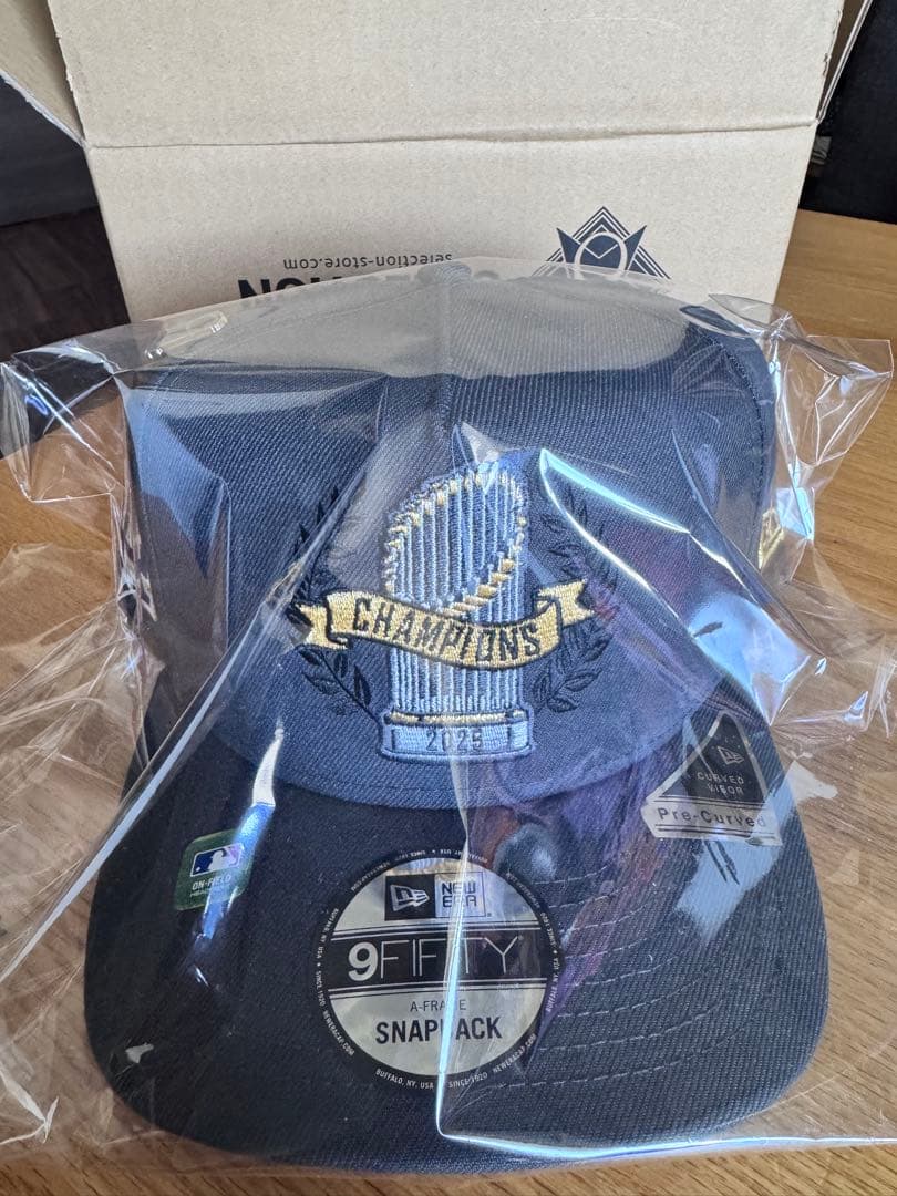 2025ワールドシリーズ優勝記念パレード ドジャースキャップ国内モデルニューエラ