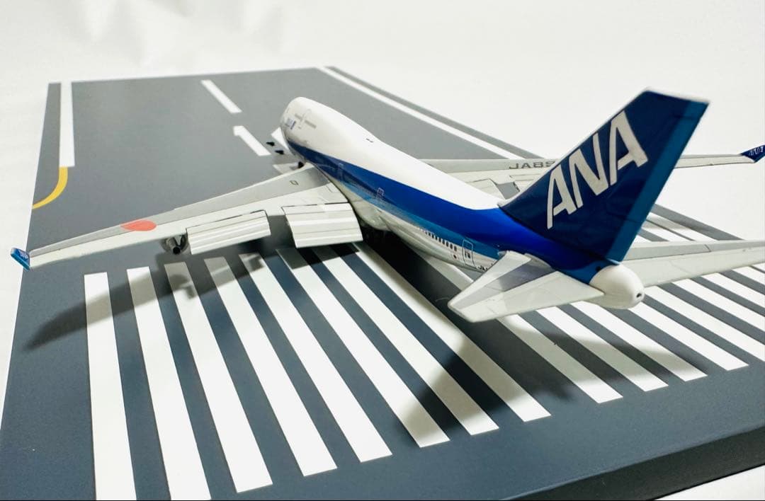 1/400 ANA 747-400 NH40045 全日空商事フラップダウン
