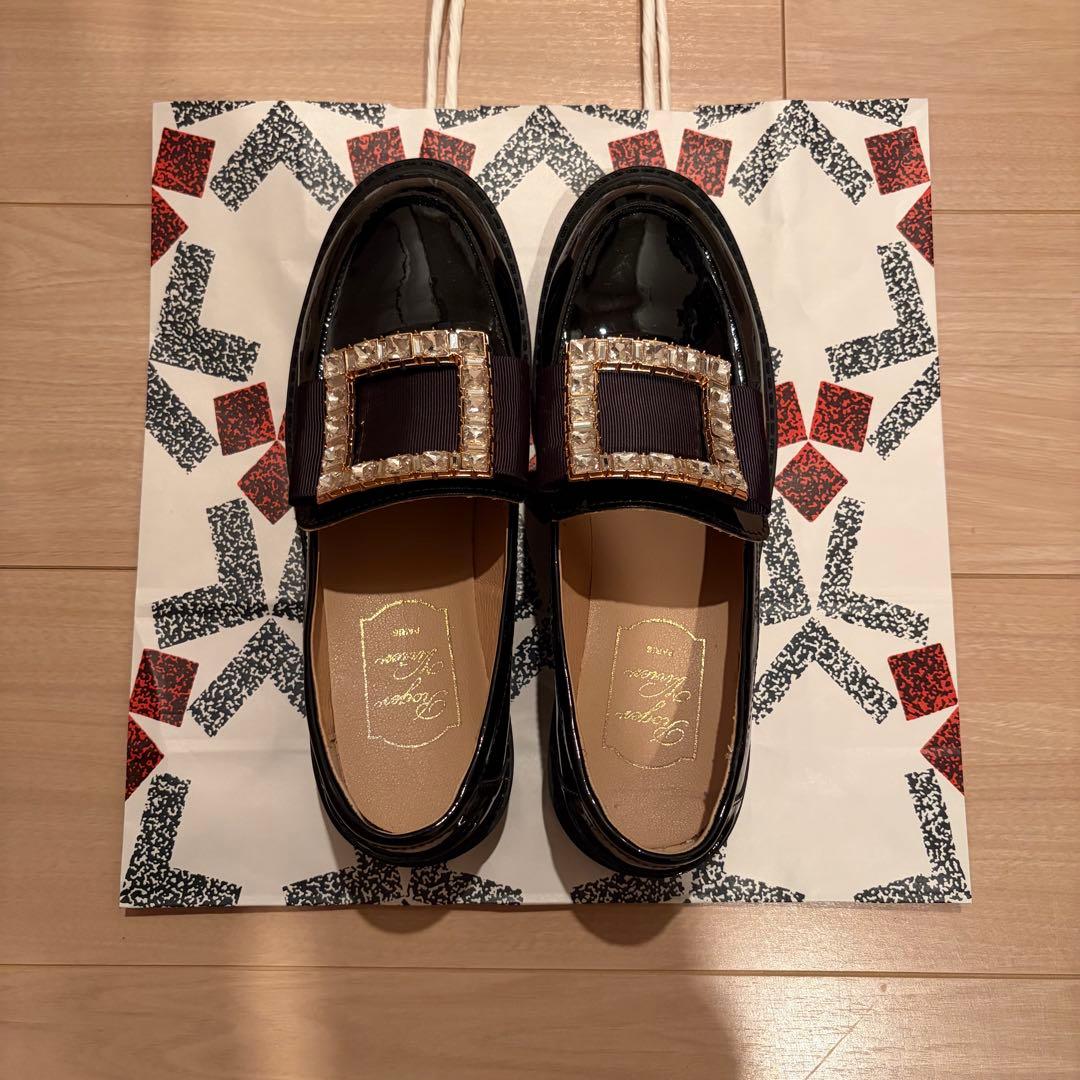 ロジェヴィヴィエ風レディースシューズ39