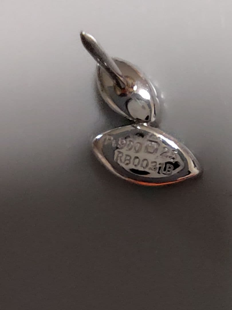 キョエちゃん　ロイヤルアッシャー ASSCHER ピンブローチ