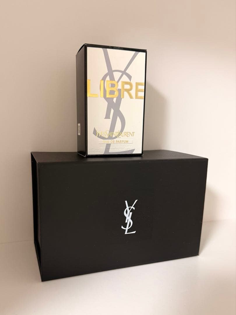 イヴ・サンローラン 香水 リブレ オーデパルファム 30ml