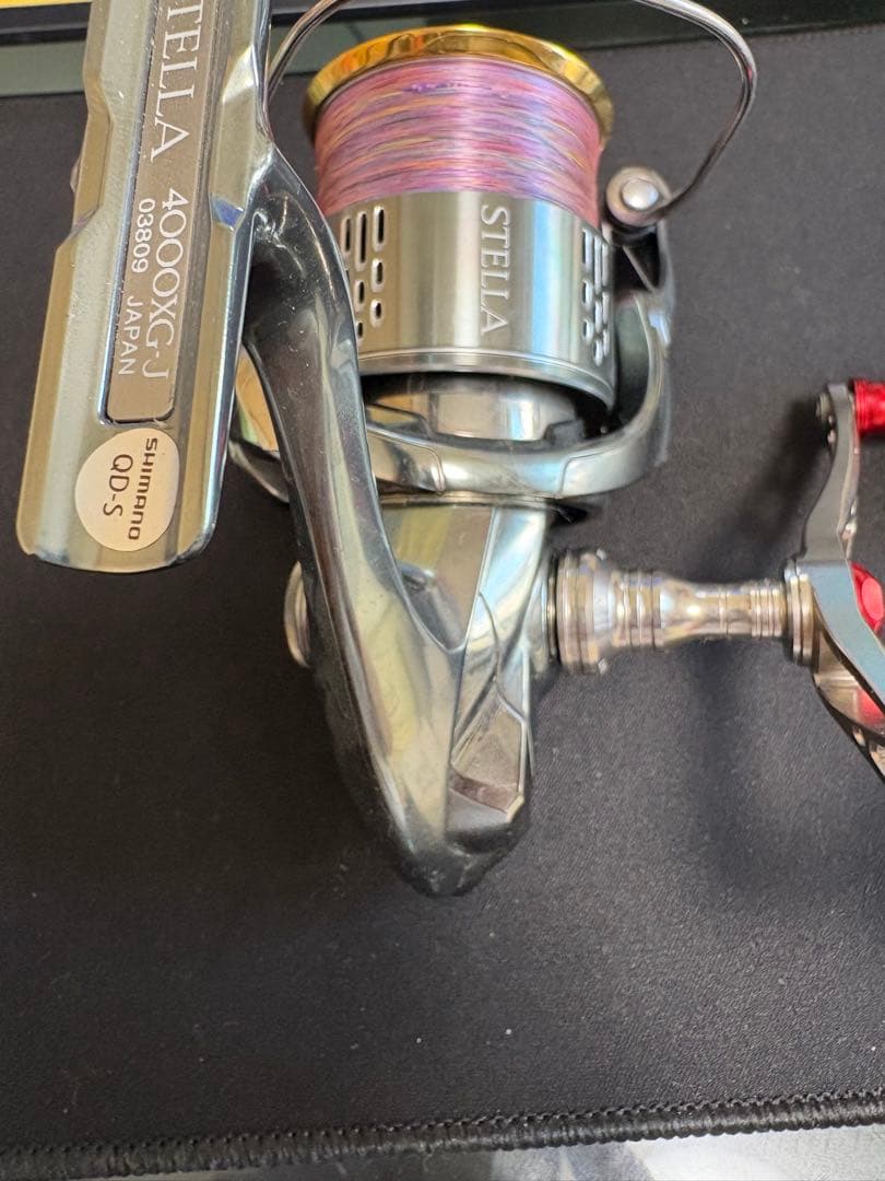 【.R..R.取置き】シマノ ステラ 4000XGJ ＋LIVREハンドル