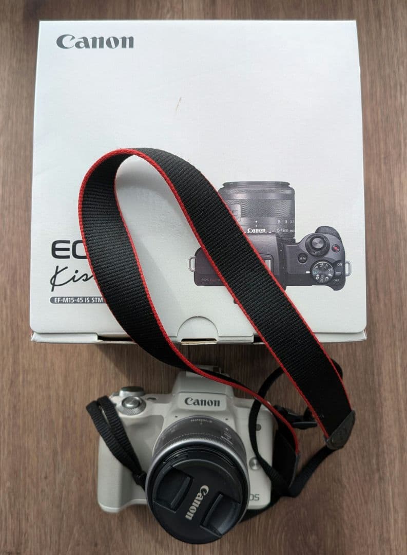 【ジャンク】Canon EOS Kiss M EF-M15-45 IS STM