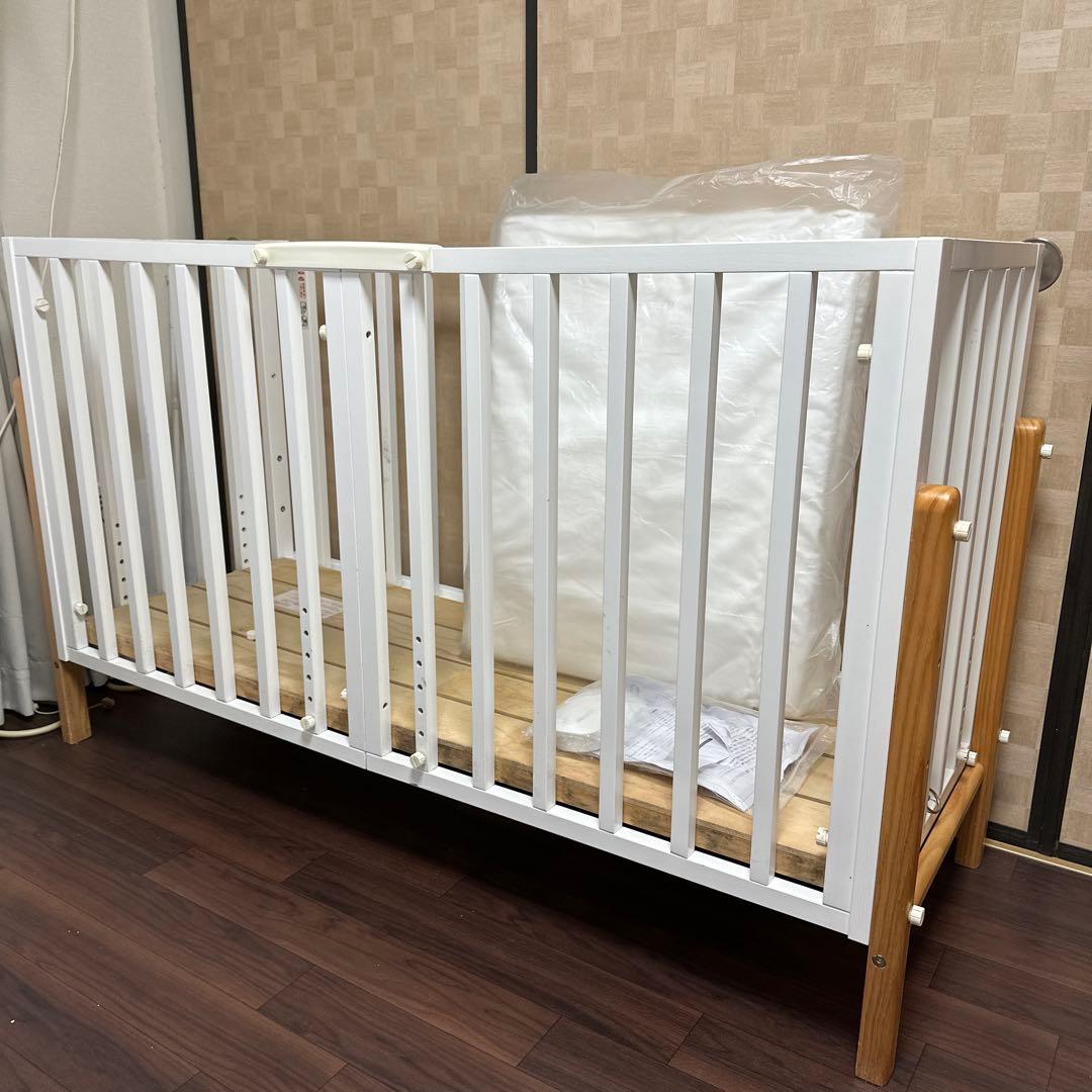 そいねーるIIIホワイト(ベビーベッド) 大和屋