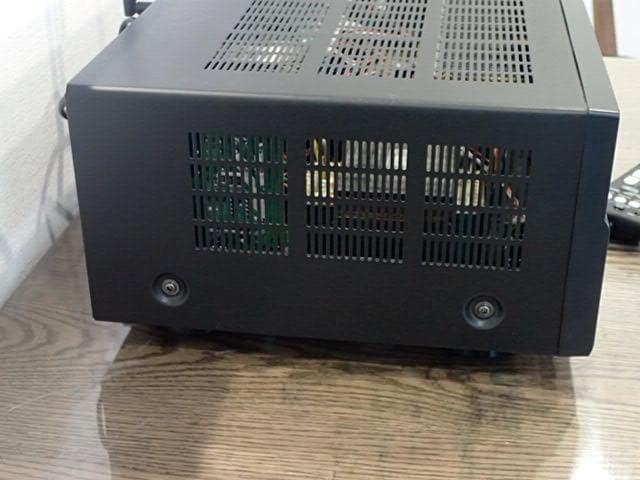 YAMAHA　AVアンプ　RX-V581　超美品・快調・リモコン付き・人気機種