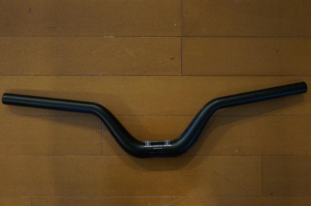 BROMPTON純正　Tライン ブラック Mハンドル 31.8㎜　幅580mm