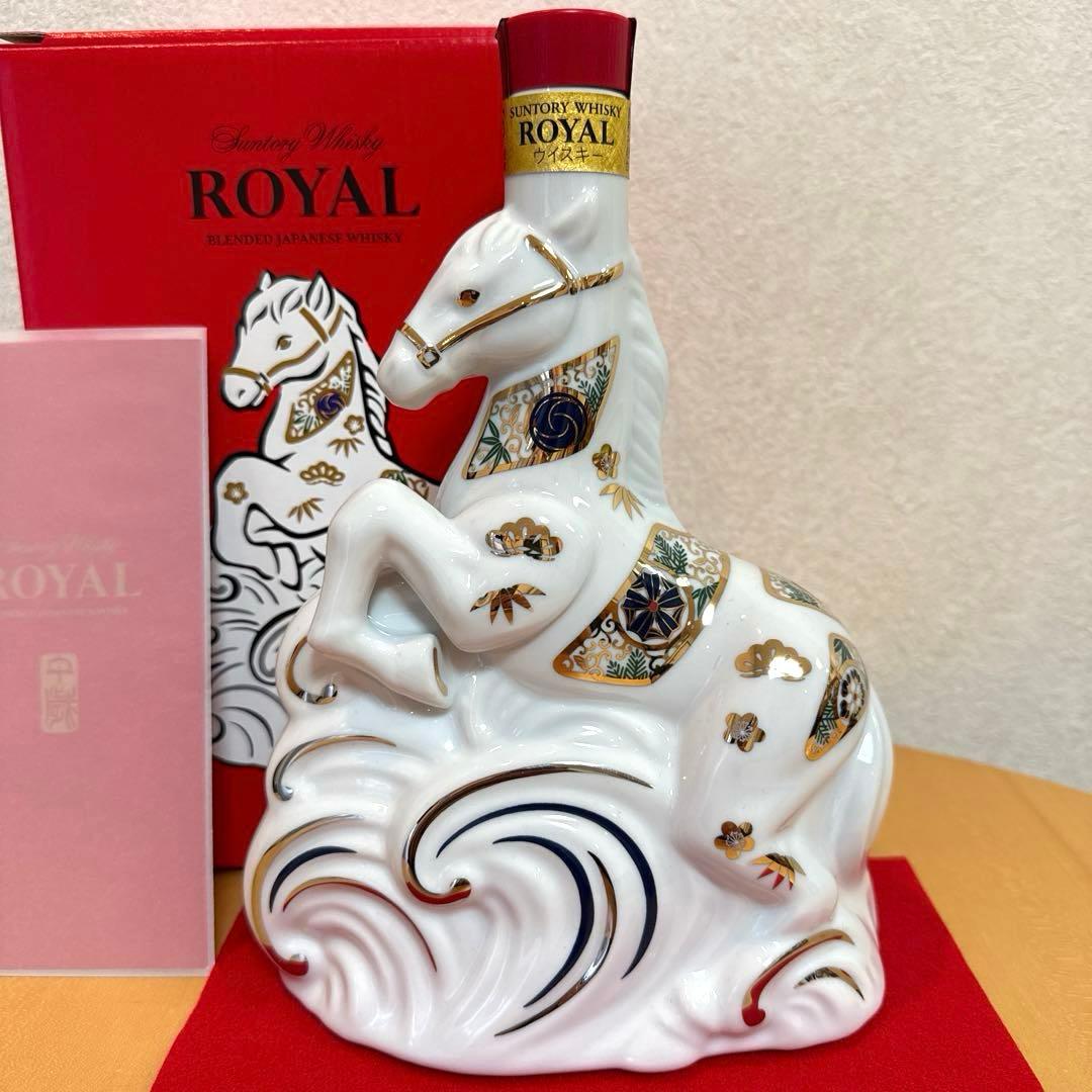 新品未開封品　サントリー ローヤル 午歳 干支ボトル 2026年 馬年限定品