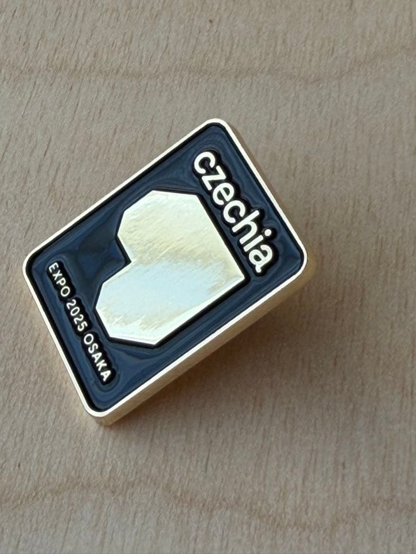非売品　希少　チェコ館vip専用ピンバッジ　ゴールド　万博　Expo 2025