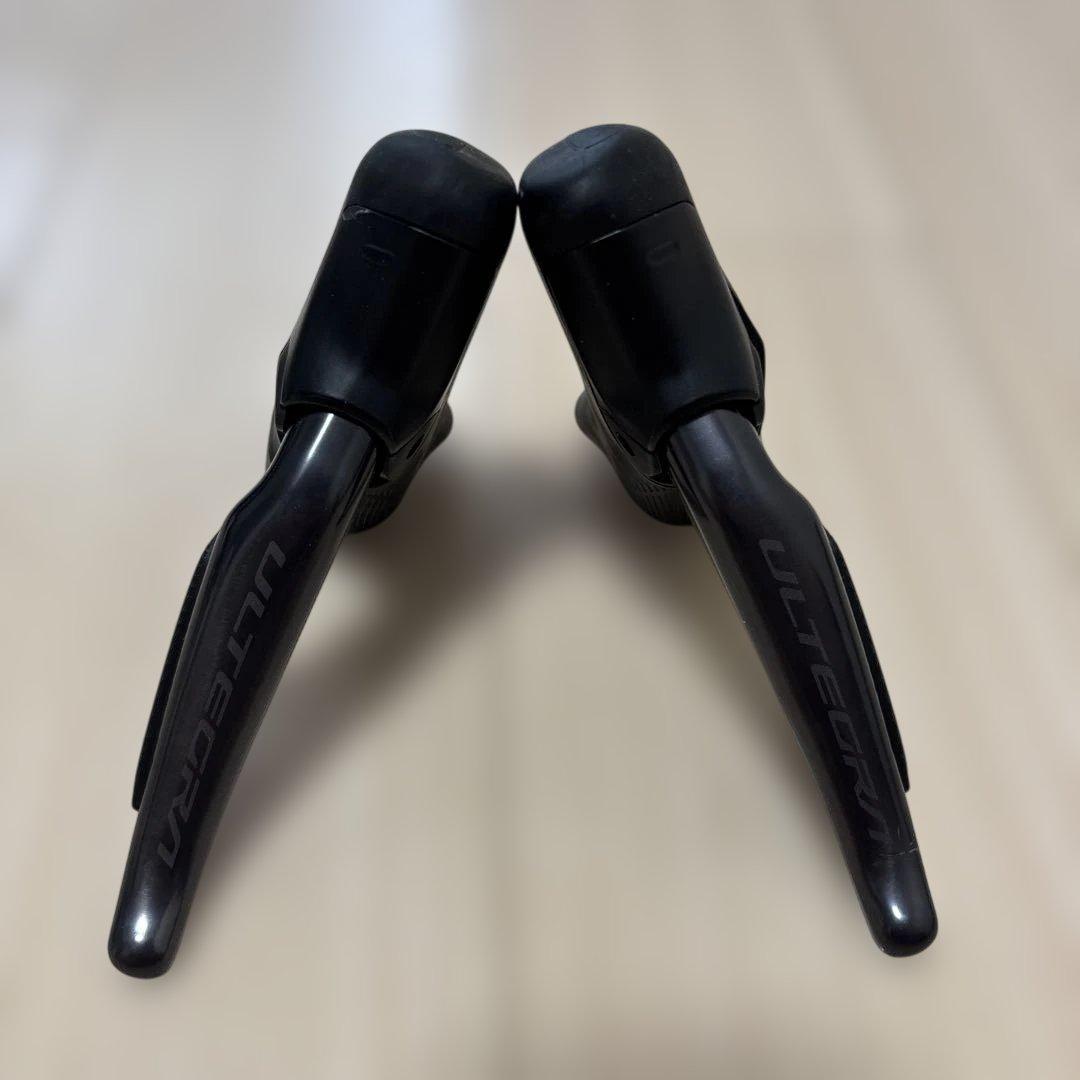 シマノ ULTEGRA Di2 ST-R8170 STIレバー 左右セット