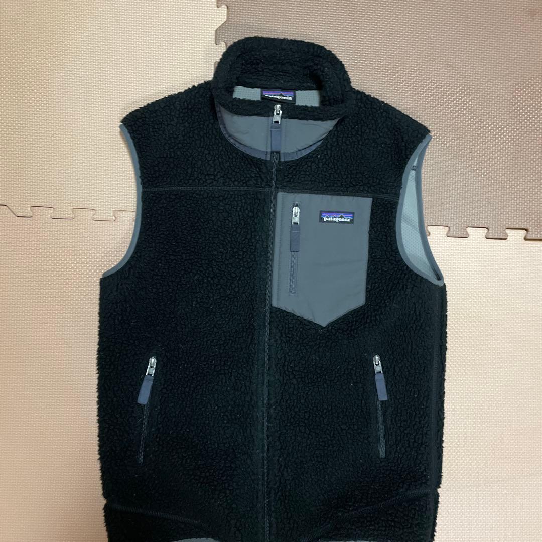 patagonia フリースベスト S 黒　レトロX