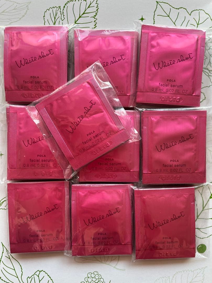 ホワイトショット　WSフェイシャルセラム 0.8ml×100包