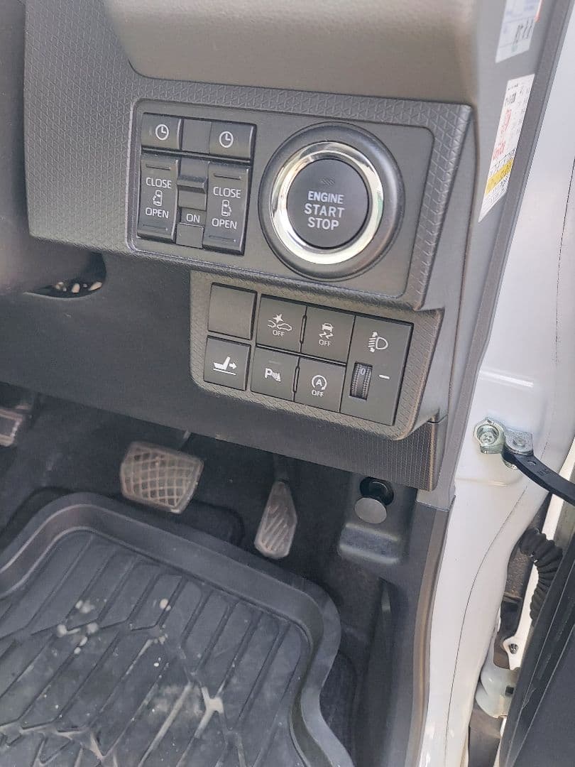 ダイハツ　タント　愛知県発