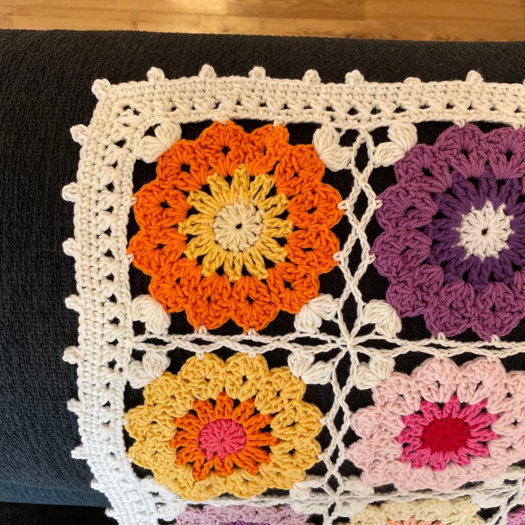 ハンドメイド　ブランケット　フラワーモチーフ　コットン