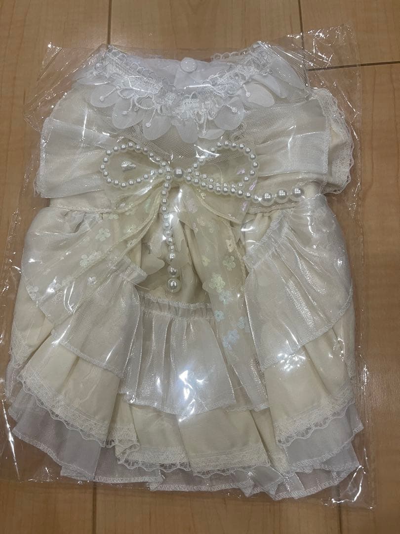 アイボリー フリル付きドレス Mサイズ