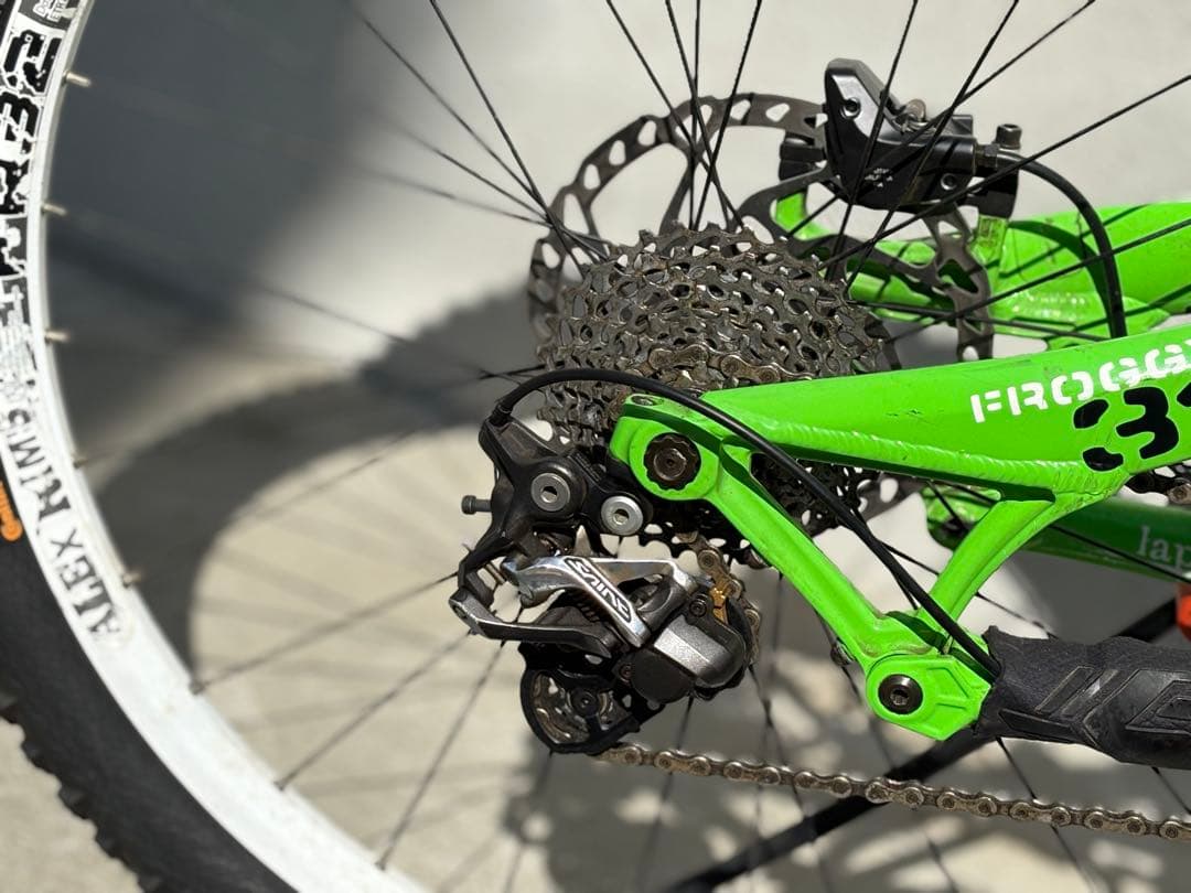 LAPIERRE FROGGY 318 ダウンヒルMTB Marzocchiサス