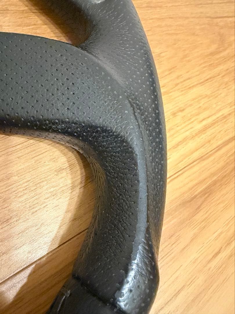 MOMOステアリング JET 32