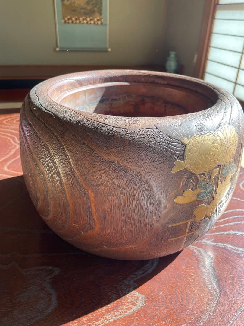 希少　木製火鉢 金箔装飾 花柄デザイン　１００年前　骨董品