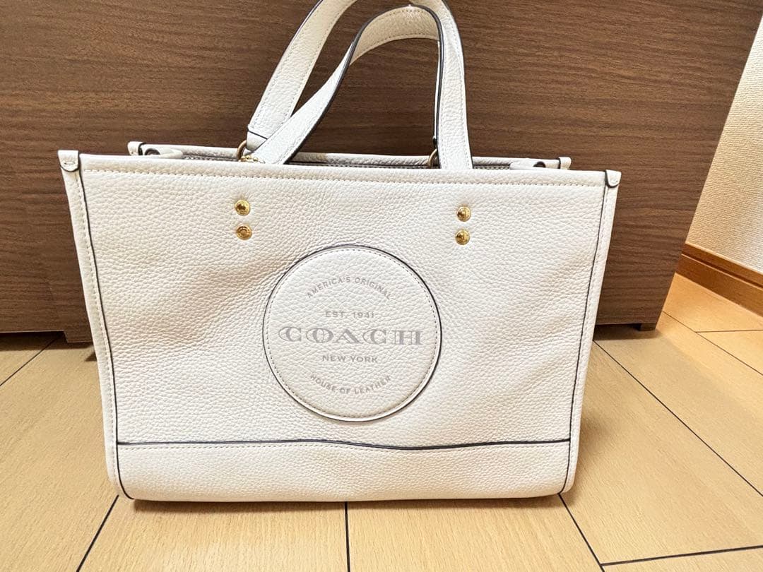 COACH ホワイトレザー ハンドバッグ