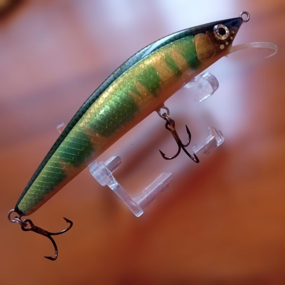 プレデター垣内2　カキプロミノー　銀箔オイカワ（月丸）10センチ　KAKIPRO