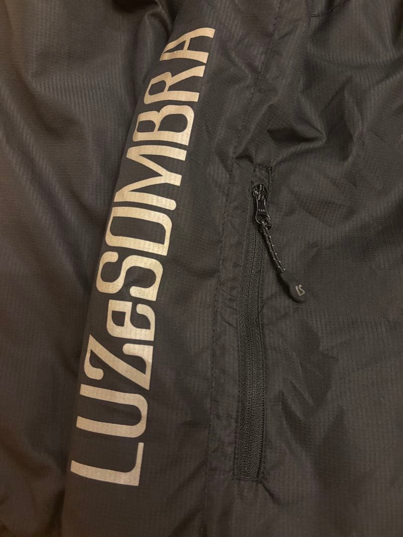 とみー　ルースイソンブラ