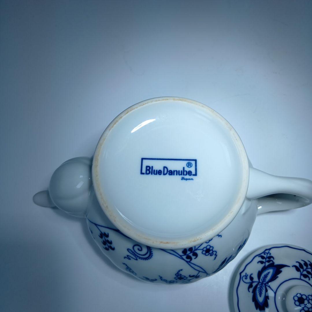 ブルーダニューブカップ＆ソーサ6客 ケーキ皿6枚　ティーポット１個セット