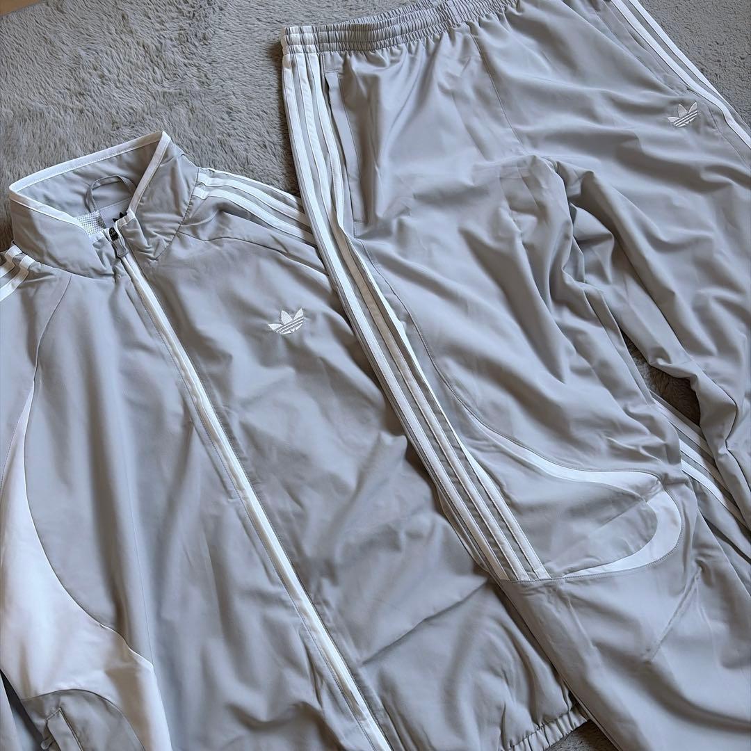 新品 adidas Originals トラックジャケット セットアップ グレー