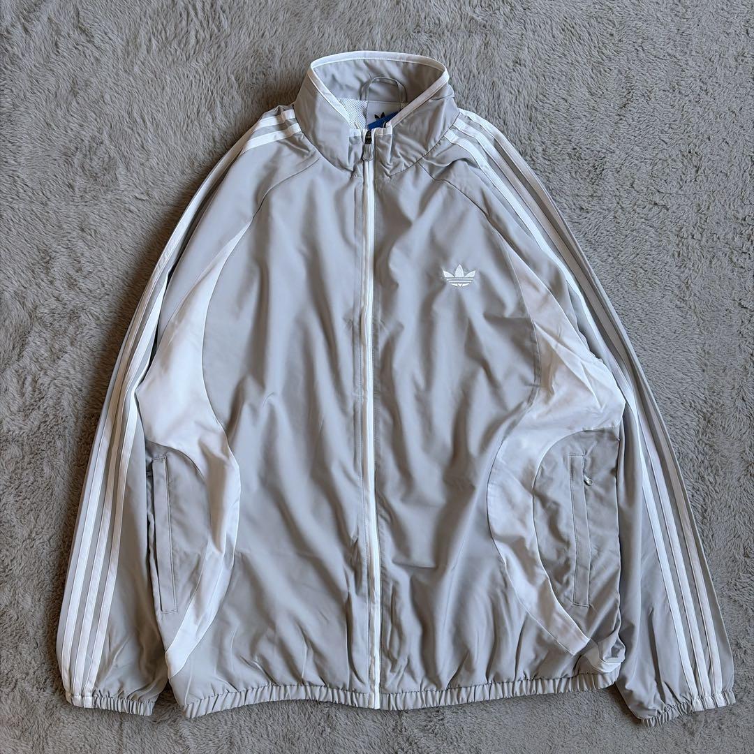 新品 adidas Originals トラックジャケット セットアップ グレー