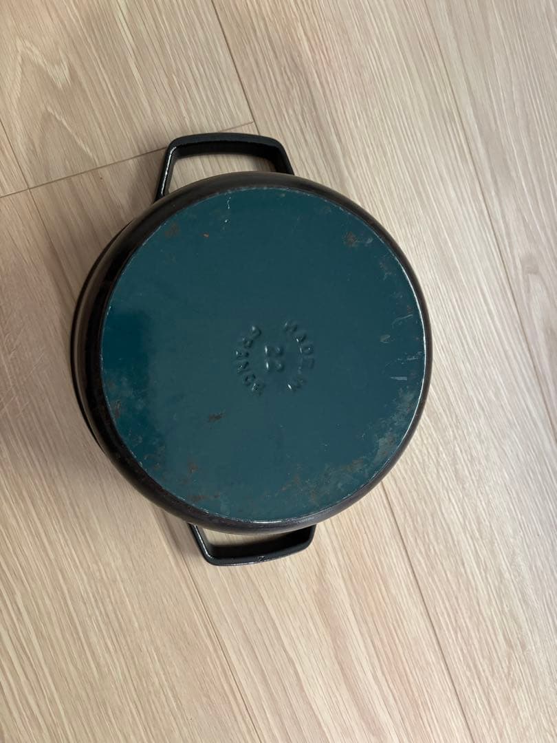 STAUB ピコココットラウンドブラック　22cm