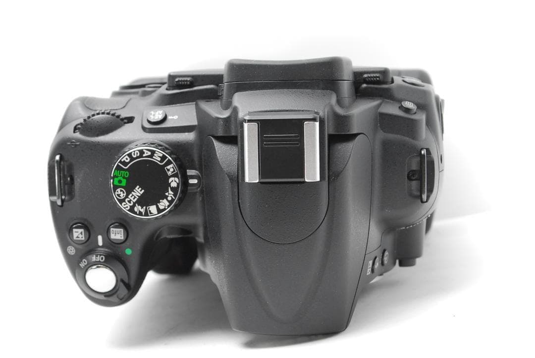 【長時間使用OK 美品】　Nikon D5000 バリアングル液晶