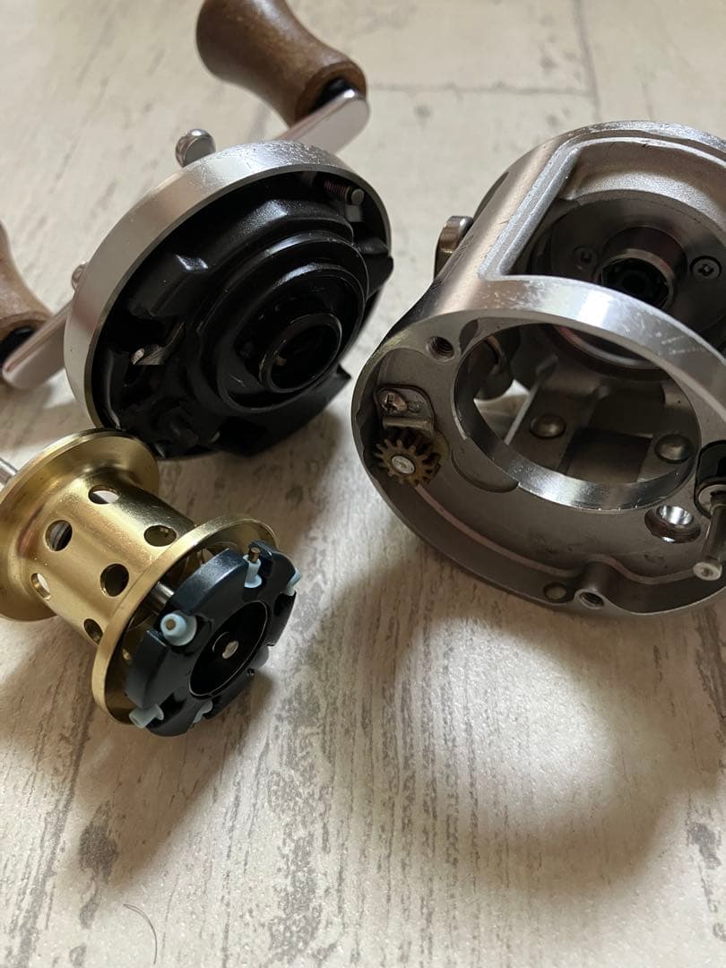 シマノ　カルカッタ51XT &05カルカッタ51 2台セット